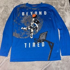 Spaceman basketball boys shirt large